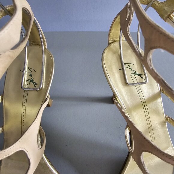 Giuseppe Zanotti  Heels- Vintage-never Worn - Picture 4 of 6